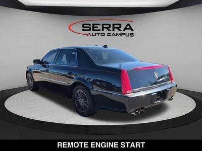 2011 Cadillac DTS Luxury Collection