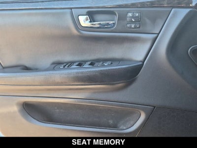2010 Cadillac DTS w/1SC