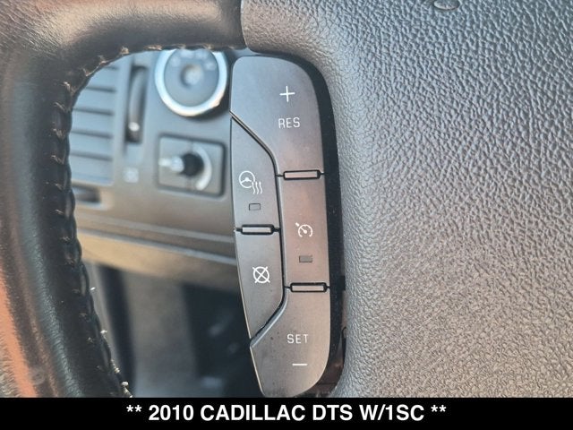 2010 Cadillac DTS w/1SC