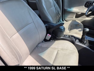 1999 Saturn SL Base
