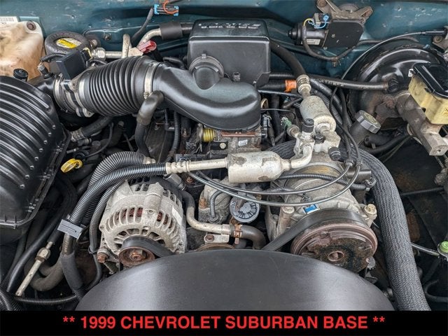 1999 Chevrolet Suburban Base