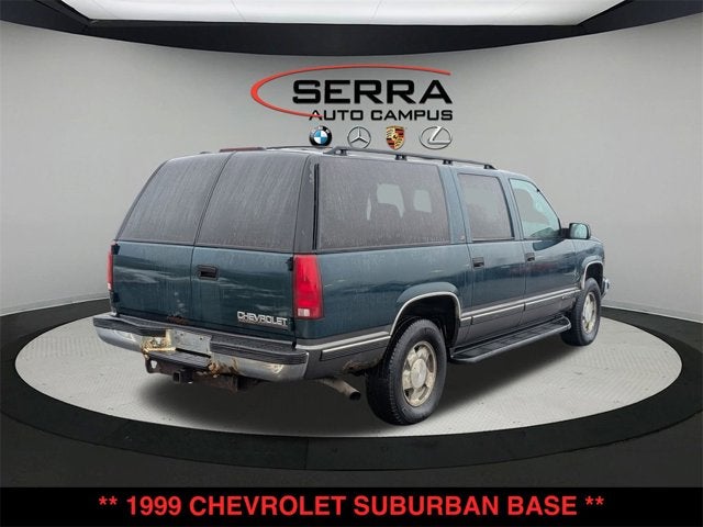 1999 Chevrolet Suburban Base