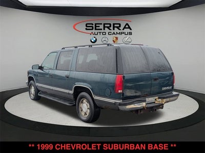 1999 Chevrolet Suburban Base