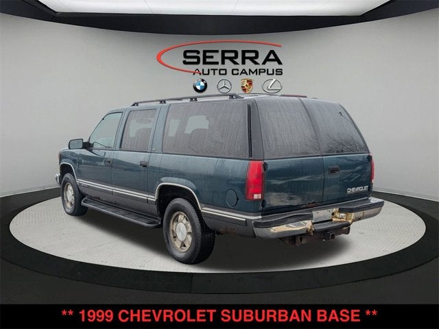 1999 Chevrolet Suburban Base