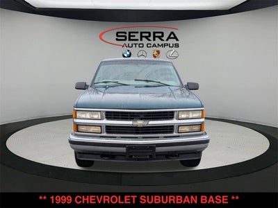 1999 Chevrolet Suburban Base