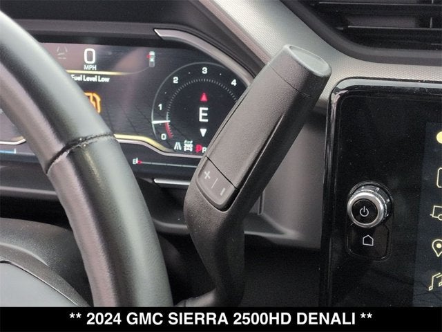 2024 GMC Sierra 2500HD Denali