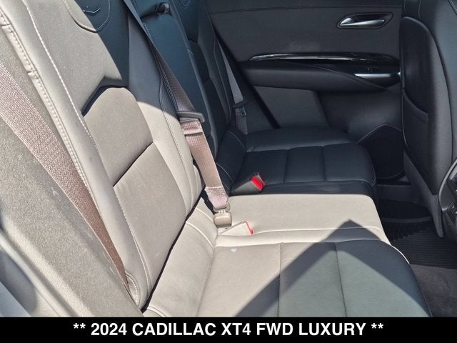 2024 Cadillac XT4 FWD Luxury