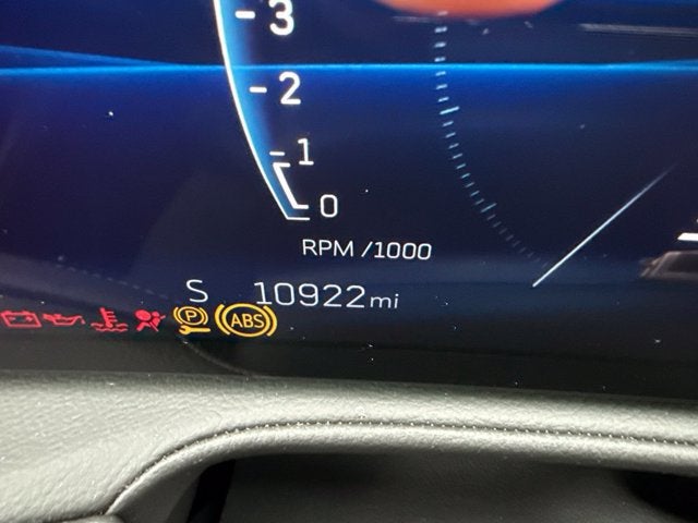 2024 Cadillac XT4 AWD Premium Luxury