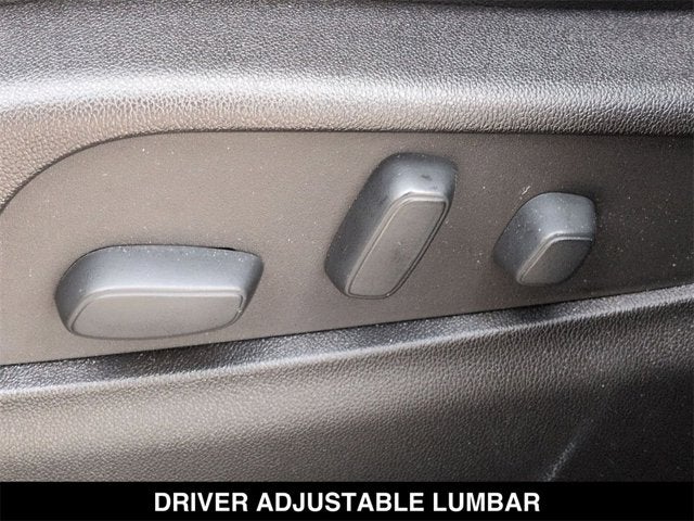 2023 Cadillac XT4 AWD Premium Luxury