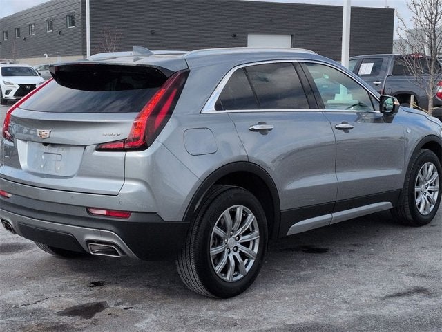 2023 Cadillac XT4 AWD Premium Luxury