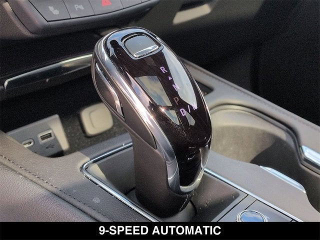 2023 Cadillac XT4 AWD Premium Luxury