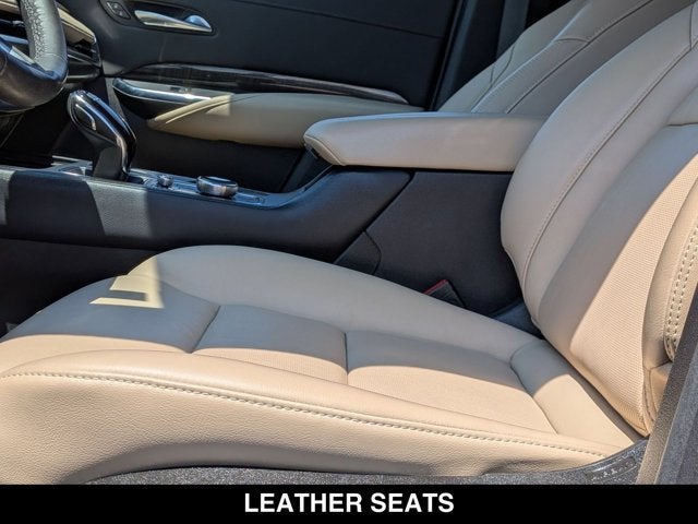 2024 Cadillac XT4 AWD Premium Luxury