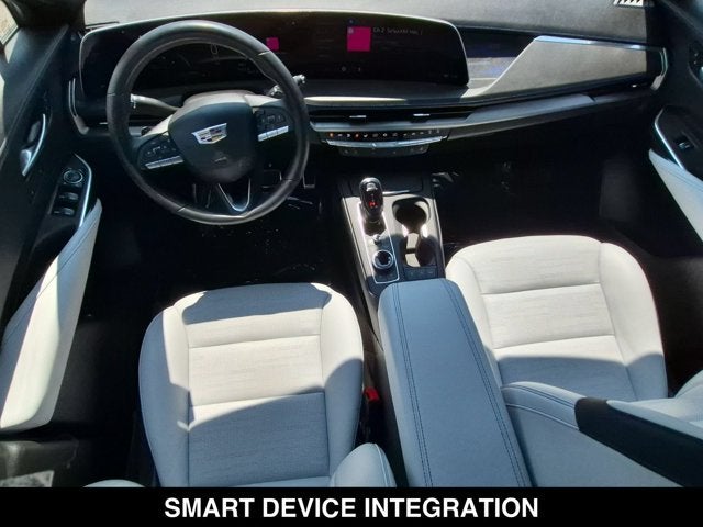2024 Cadillac XT4 AWD Sport