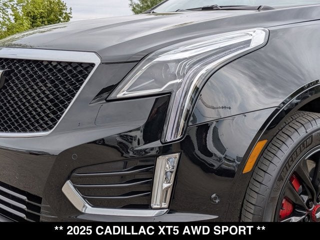 2025 Cadillac XT5 AWD Sport