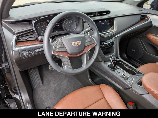 2025 Cadillac XT5 AWD Sport