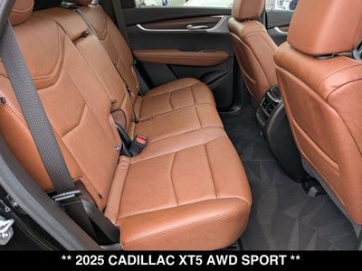 2025 Cadillac XT5 AWD Sport