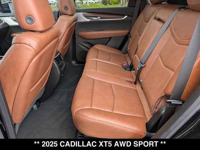2025 Cadillac XT5 AWD Sport