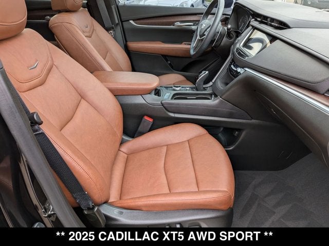 2025 Cadillac XT5 AWD Sport
