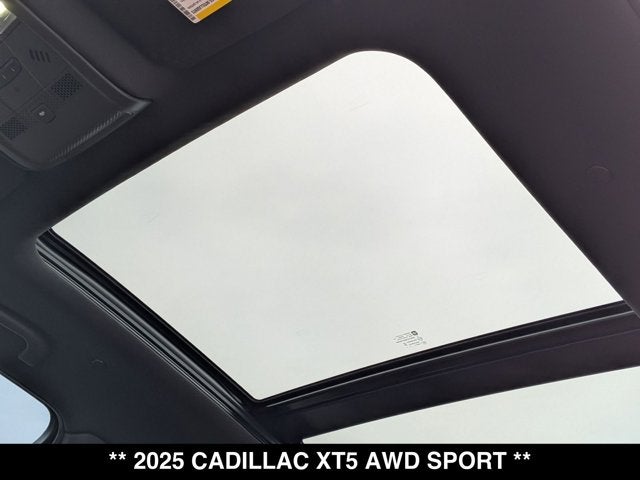 2025 Cadillac XT5 AWD Sport