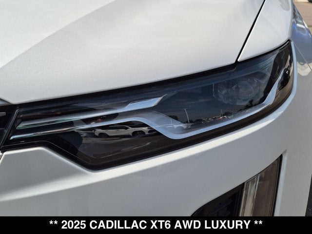 2025 Cadillac XT6 AWD Luxury