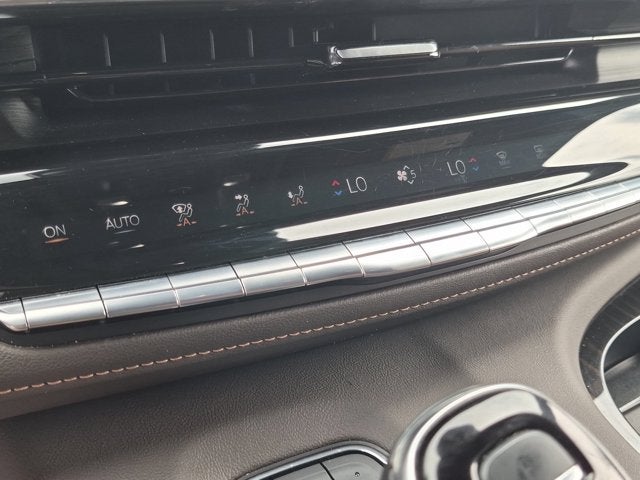 2023 Cadillac Escalade 4WD Premium Luxury