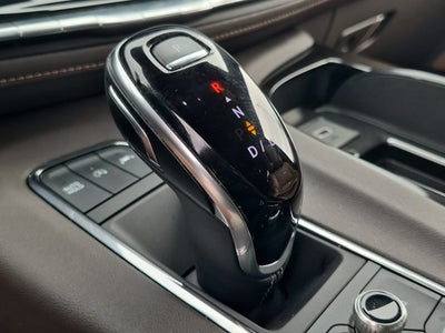 2023 Cadillac Escalade 4WD Premium Luxury