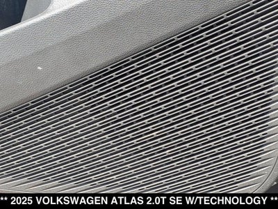 2025 Volkswagen Atlas 2.0T SE w/Technology