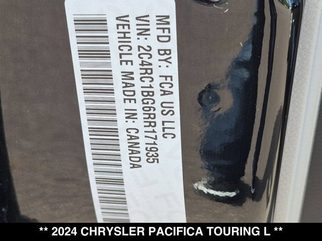 2024 Chrysler Pacifica Touring L