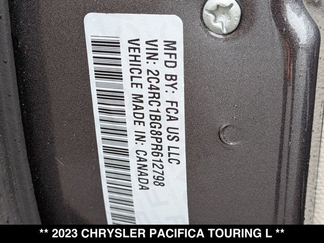 2023 Chrysler Pacifica Touring L