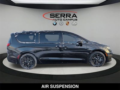 2022 Chrysler Pacifica Hybrid Limited