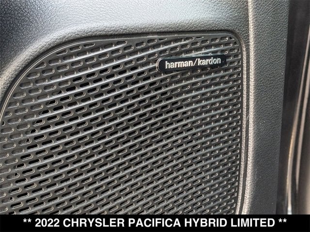 2022 Chrysler Pacifica Hybrid Limited