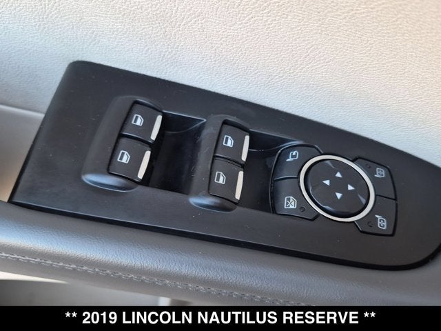 2019 Lincoln Nautilus Reserve