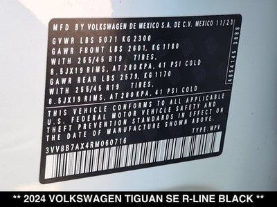 2024 Volkswagen Tiguan SE R-Line Black