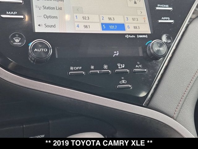 2019 Toyota Camry XLE