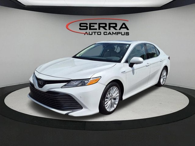 2019 Toyota Camry Hybrid XLE