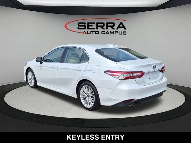 2019 Toyota Camry Hybrid XLE