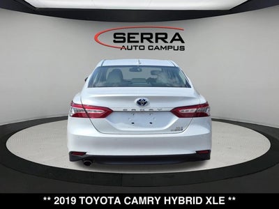 2019 Toyota Camry Hybrid XLE