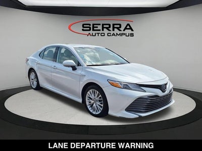 2019 Toyota Camry Hybrid XLE