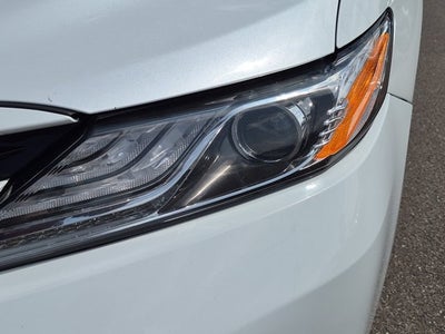 2019 Toyota Camry Hybrid XLE