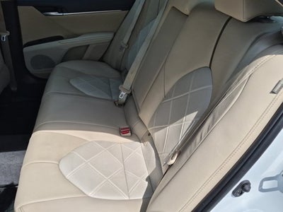 2019 Toyota Camry Hybrid XLE