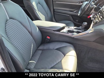 2022 Toyota Camry SE