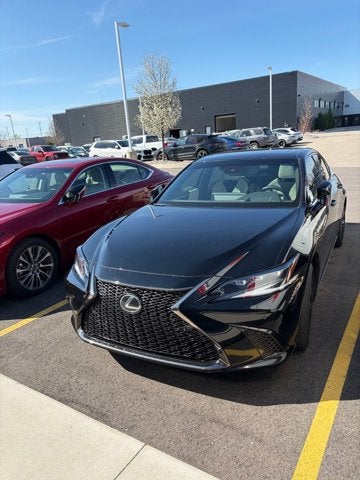 2023 Lexus ES 300h ES 300h F SPORT Handling