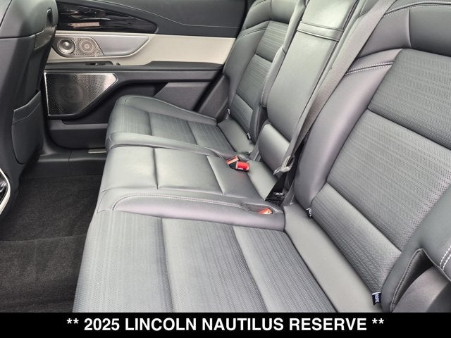 2025 Lincoln Nautilus Reserve