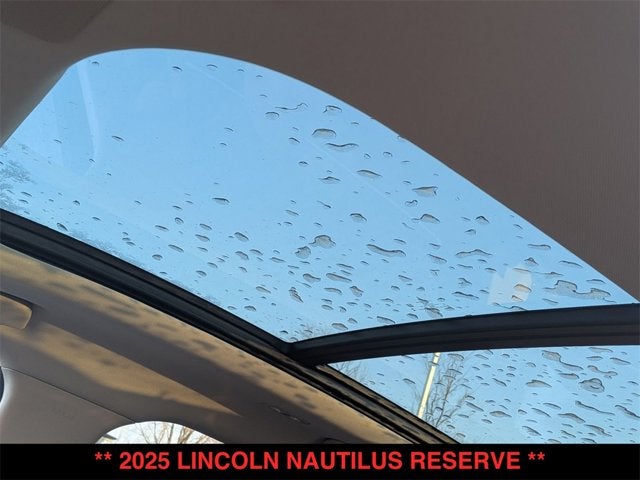 2025 Lincoln Nautilus Reserve
