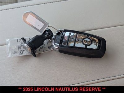 2025 Lincoln Nautilus Reserve