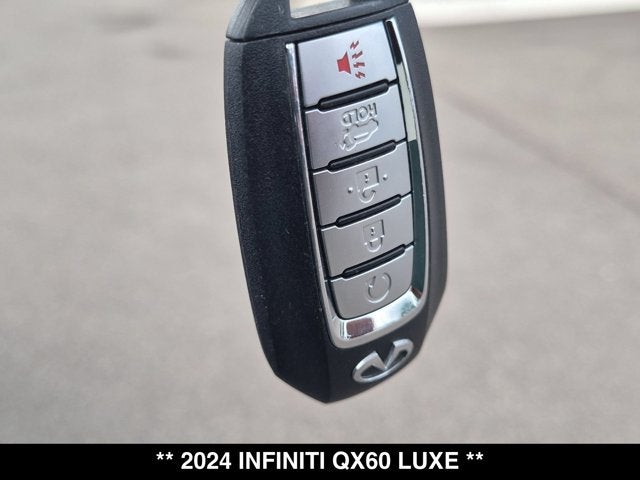 2024 INFINITI QX60 LUXE