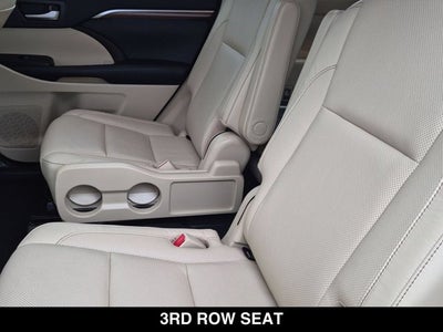 2019 Toyota Highlander Limited Platinum