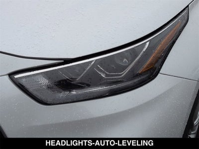 2025 Toyota Highlander Hybrid Platinum