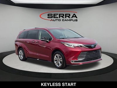 2022 Toyota Sienna Platinum