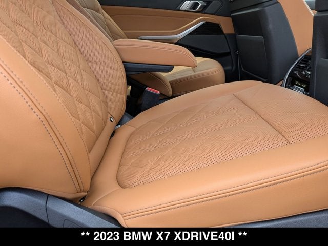 2023 BMW X7 xDrive40i